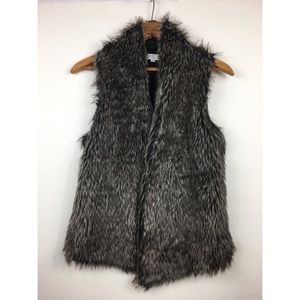 Joseph A Qu est-Ce que Silk Womens L Gray Faux Fur Sweater Vest Cable Knit